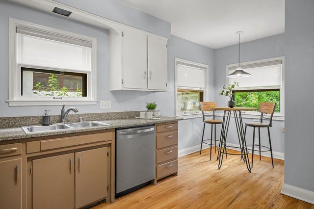 2181 N 53rd STREET, Milwaukee, WI 53208