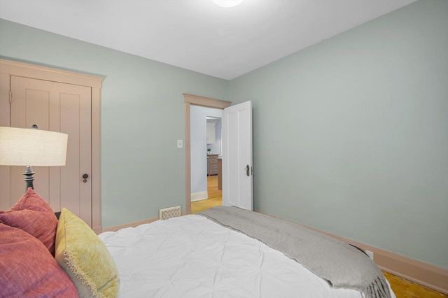 2181 N 53rd STREET, Milwaukee, WI 53208
