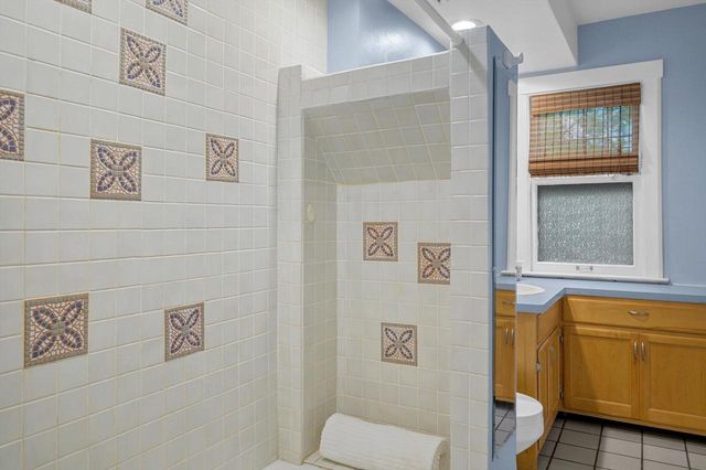 2181 N 53rd STREET, Milwaukee, WI 53208