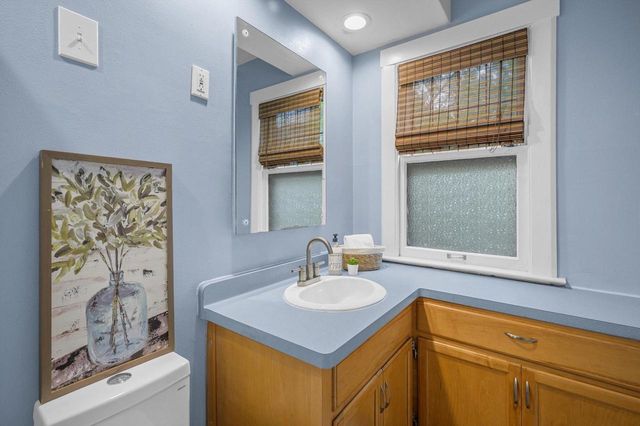 2181 N 53rd STREET, Milwaukee, WI 53208