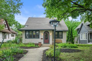 2181 N 53rd STREET, Milwaukee, WI 53208