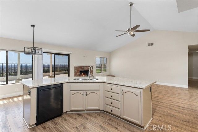 2282 N Rockridge Place, Orange, CA 92867