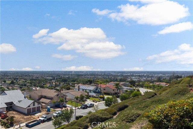 2282 N Rockridge Place, Orange, CA 92867