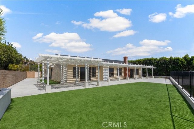 2282 N Rockridge Place, Orange, CA 92867