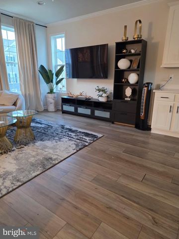 1037 HIGHPOINT TRL, Laurel, MD 20707