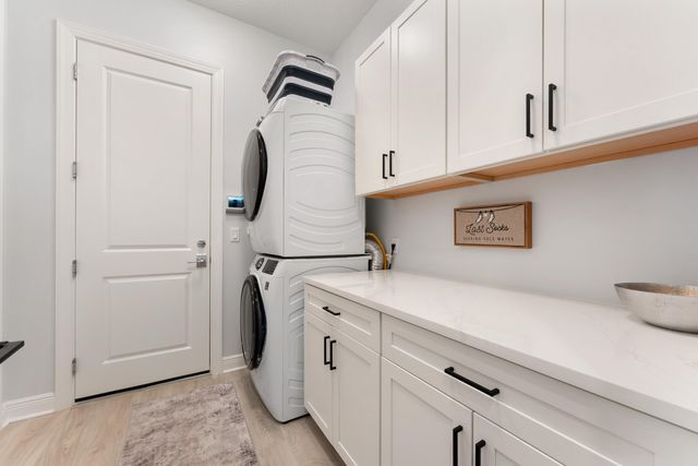 5402 Hutchinson Way, Westlake, FL 33470