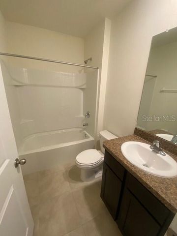 17217 HARVEST MOON WAY, Bradenton, FL 34211