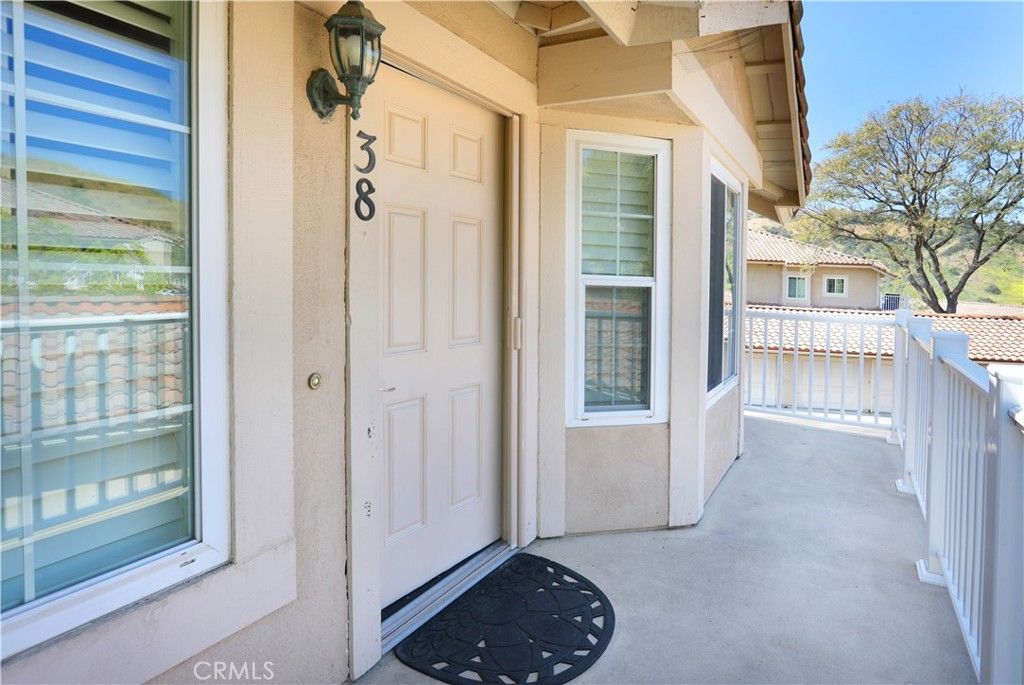 Image 2 of property listing at 19801 Meadow Ridge, Trabuco Canyon, CA 92679