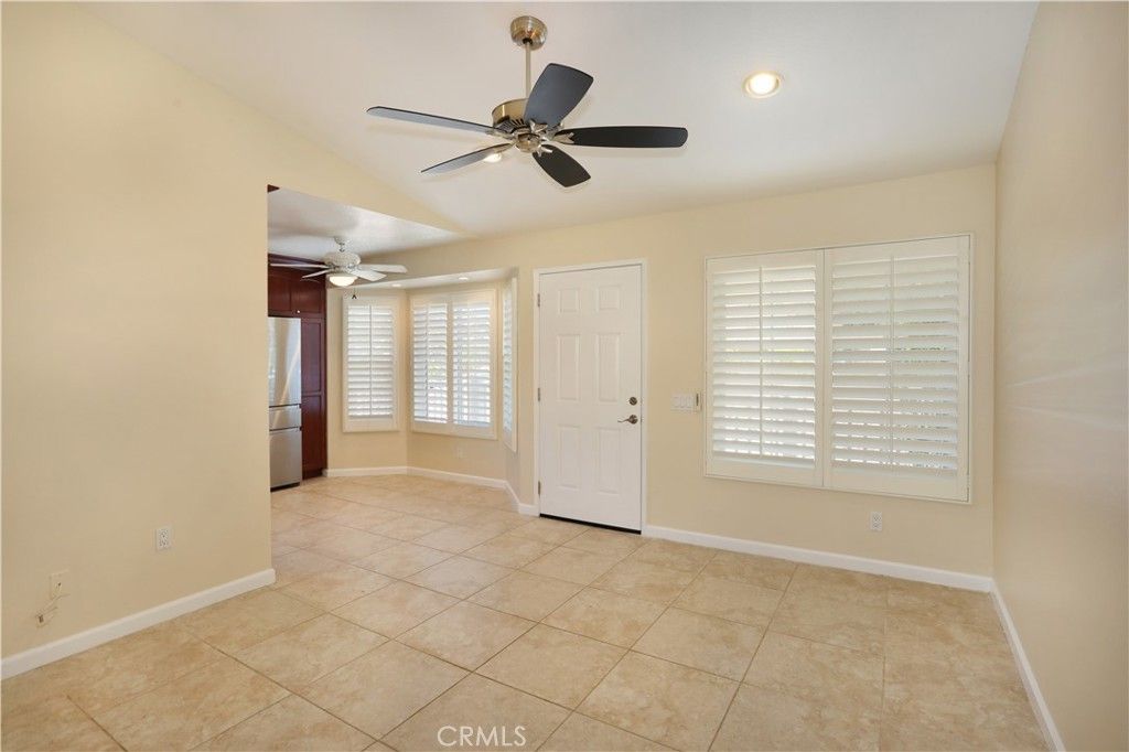 Image 4 of property listing at 19801 Meadow Ridge, Trabuco Canyon, CA 92679