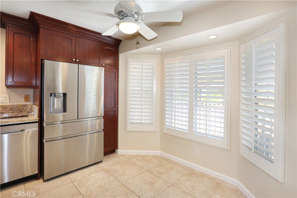 Image 9 of property listing at 19801 Meadow Ridge, Trabuco Canyon, CA 92679