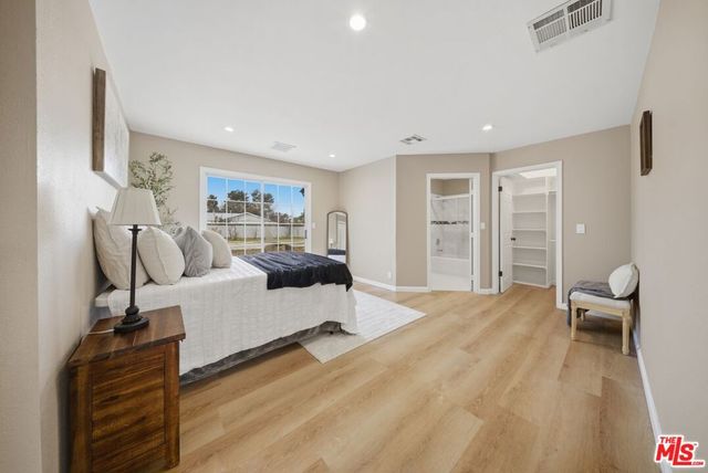 2232 W Avenue M4, Palmdale, CA 93551