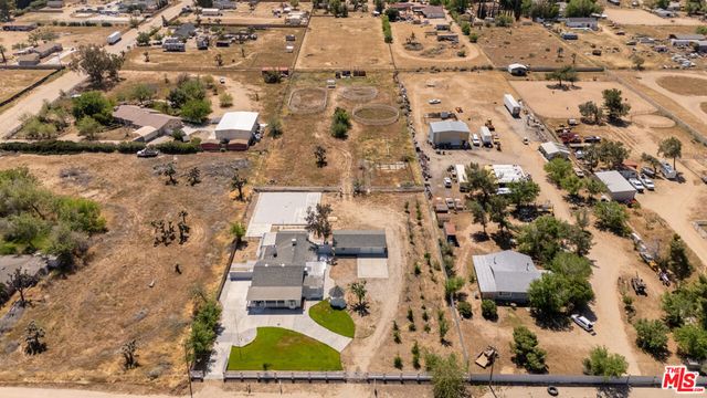 2232 W Avenue M4, Palmdale, CA 93551