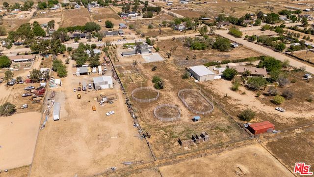 2232 W Avenue M4, Palmdale, CA 93551