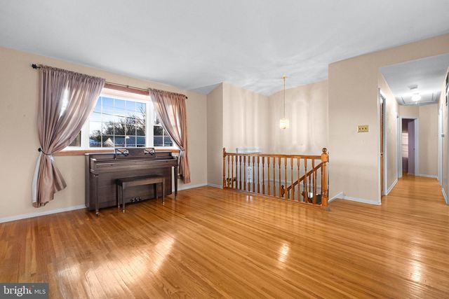 33 ESTATE RD, Lumberton, NJ 08048