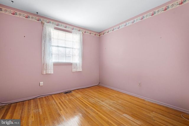 33 ESTATE RD, Lumberton, NJ 08048