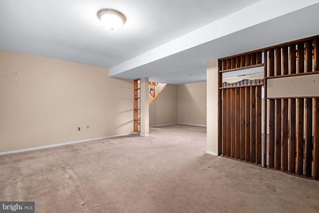 33 ESTATE RD, Lumberton, NJ 08048