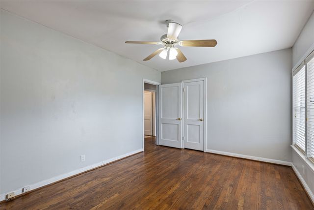 3721 Marks Place, Fort Worth, TX 76116