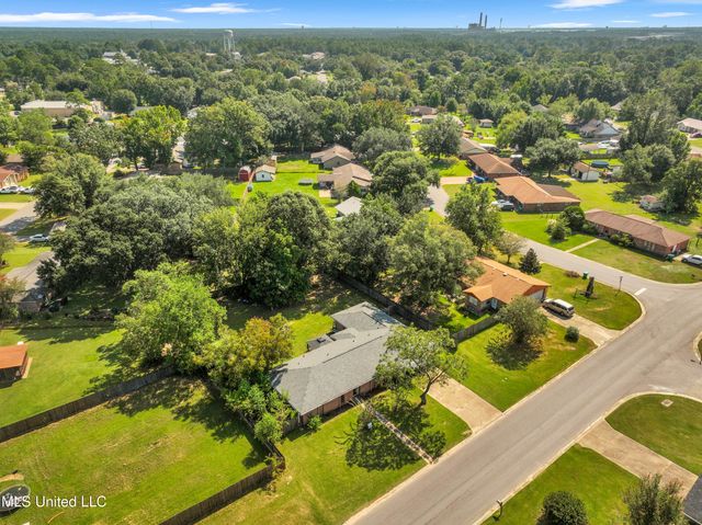 511 Sharp Boulevard, Gulfport, MS 39503