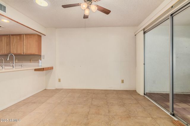 11821 S Tonopah Drive, Phoenix, AZ 85044