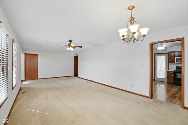 146 Dover Boulevard N, Brownsburg, IN 46112