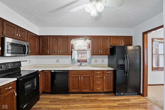 146 Dover Boulevard N, Brownsburg, IN 46112