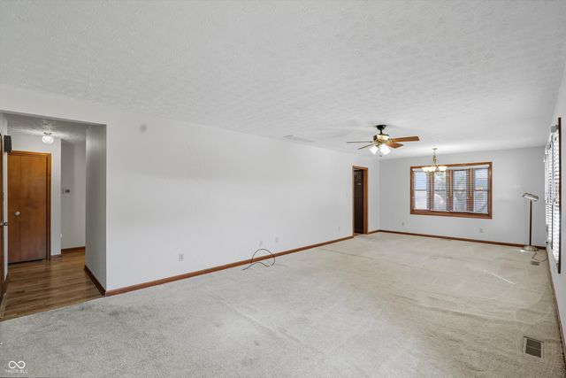 146 Dover Boulevard N, Brownsburg, IN 46112