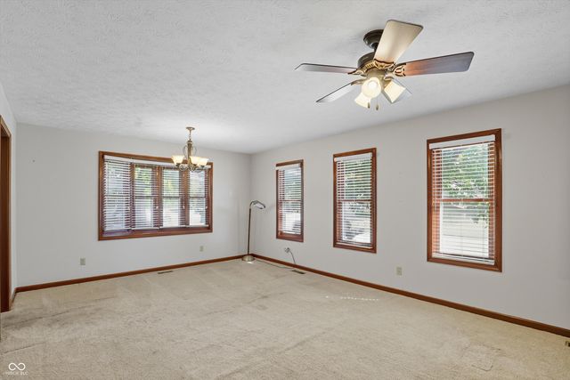 146 Dover Boulevard N, Brownsburg, IN 46112