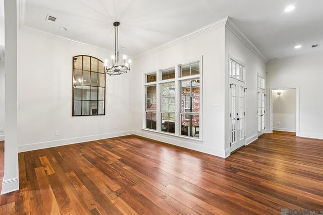 10020 Lake Martha Ct, Baton Rouge, LA 70809