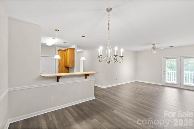 333 Westbend Drive, Charlotte, NC 28262