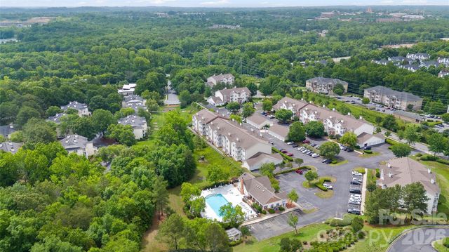 333 Westbend Drive, Charlotte, NC 28262