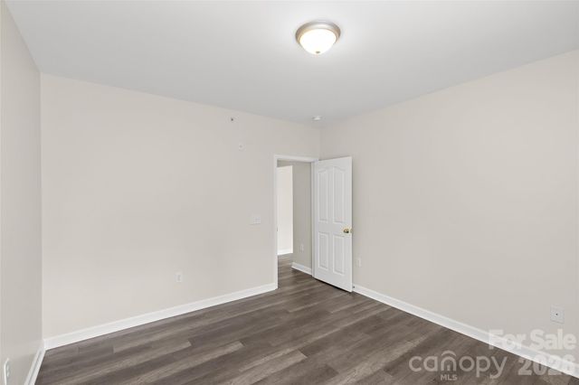 333 Westbend Drive, Charlotte, NC 28262