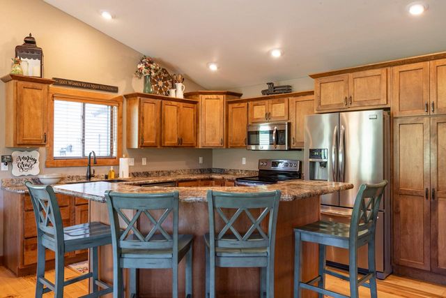 W7534 Sylvester ROAD, Holmen, WI 54636