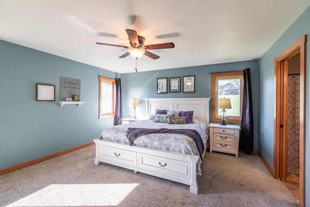 W7534 Sylvester ROAD, Holmen, WI 54636