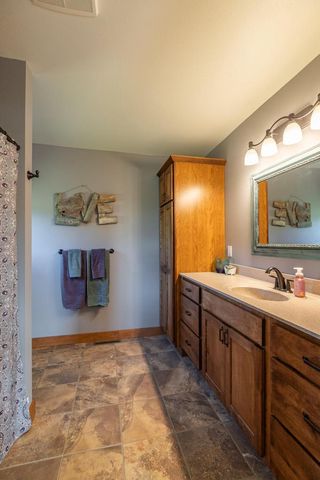 W7534 Sylvester ROAD, Holmen, WI 54636