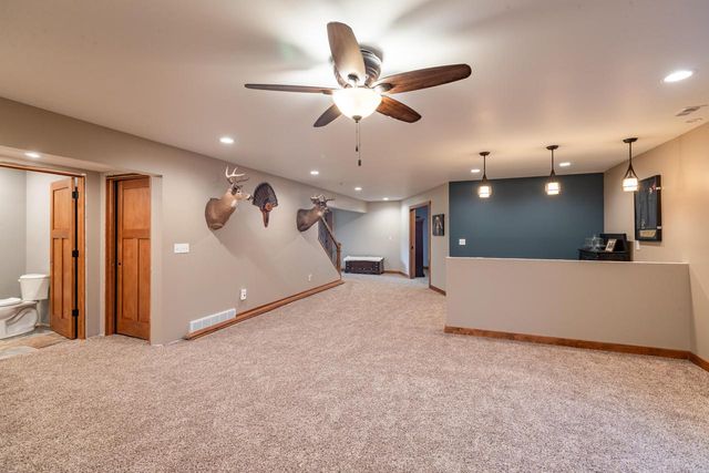 W7534 Sylvester ROAD, Holmen, WI 54636