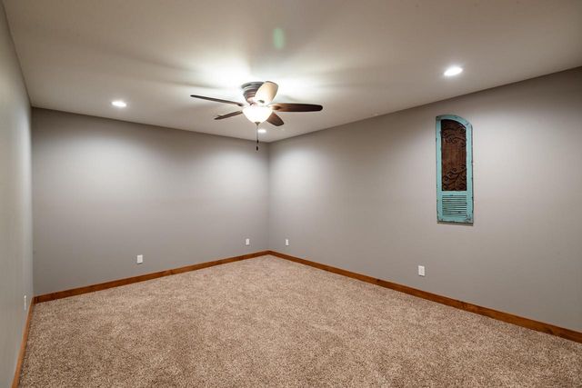 W7534 Sylvester ROAD, Holmen, WI 54636