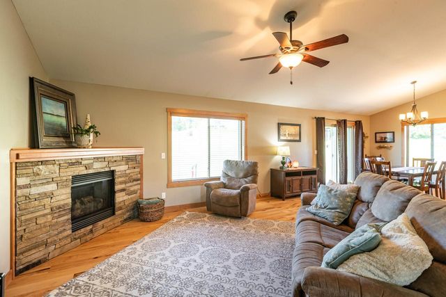 W7534 Sylvester ROAD, Holmen, WI 54636