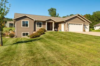 W7534 Sylvester ROAD, Holmen, WI 54636