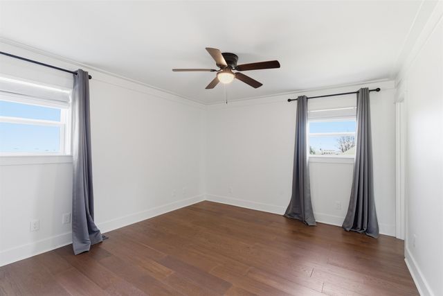 222 BARRETT ST, Bolivar, TN 38008