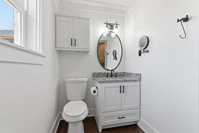 222 BARRETT ST, Bolivar, TN 38008