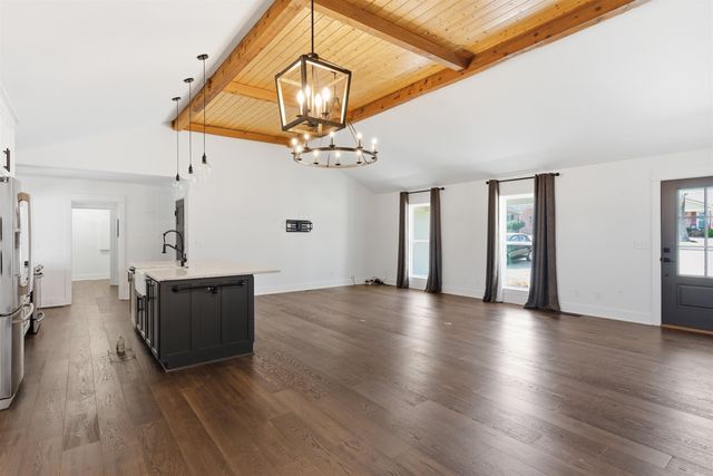 222 BARRETT ST, Bolivar, TN 38008