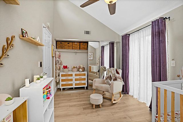 682 Sycamore Avenue, Claremont, CA 91711