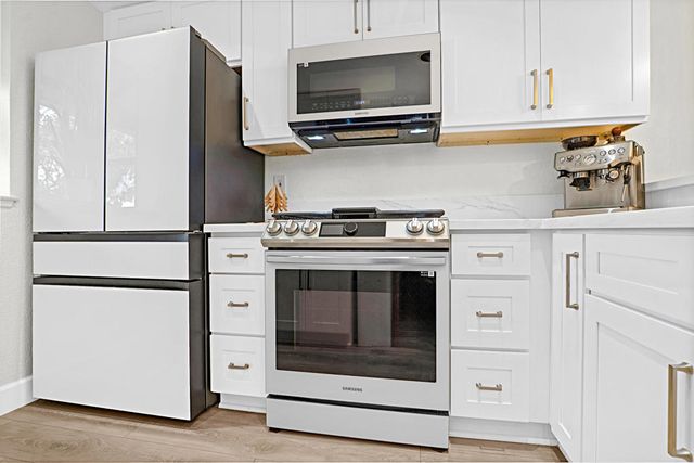 682 Sycamore Avenue, Claremont, CA 91711