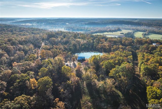 320 Cedar Ford Road, Steelville, MO 65565