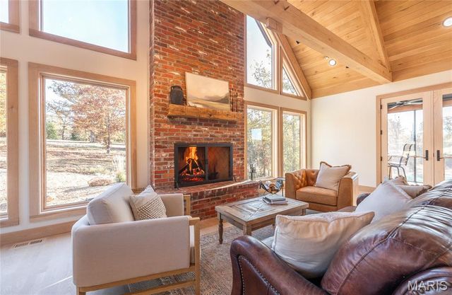 320 Cedar Ford Road, Steelville, MO 65565