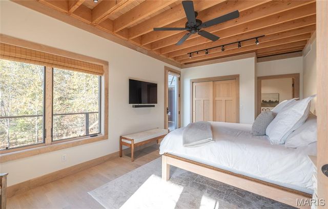 320 Cedar Ford Road, Steelville, MO 65565