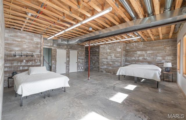 320 Cedar Ford Road, Steelville, MO 65565