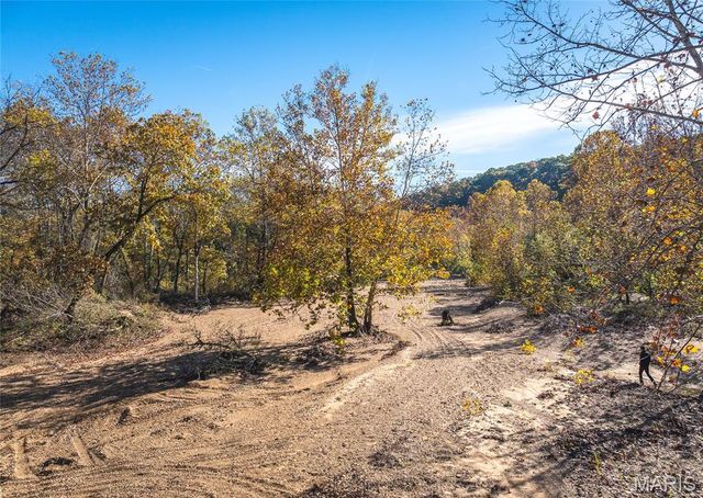 320 Cedar Ford Road, Steelville, MO 65565