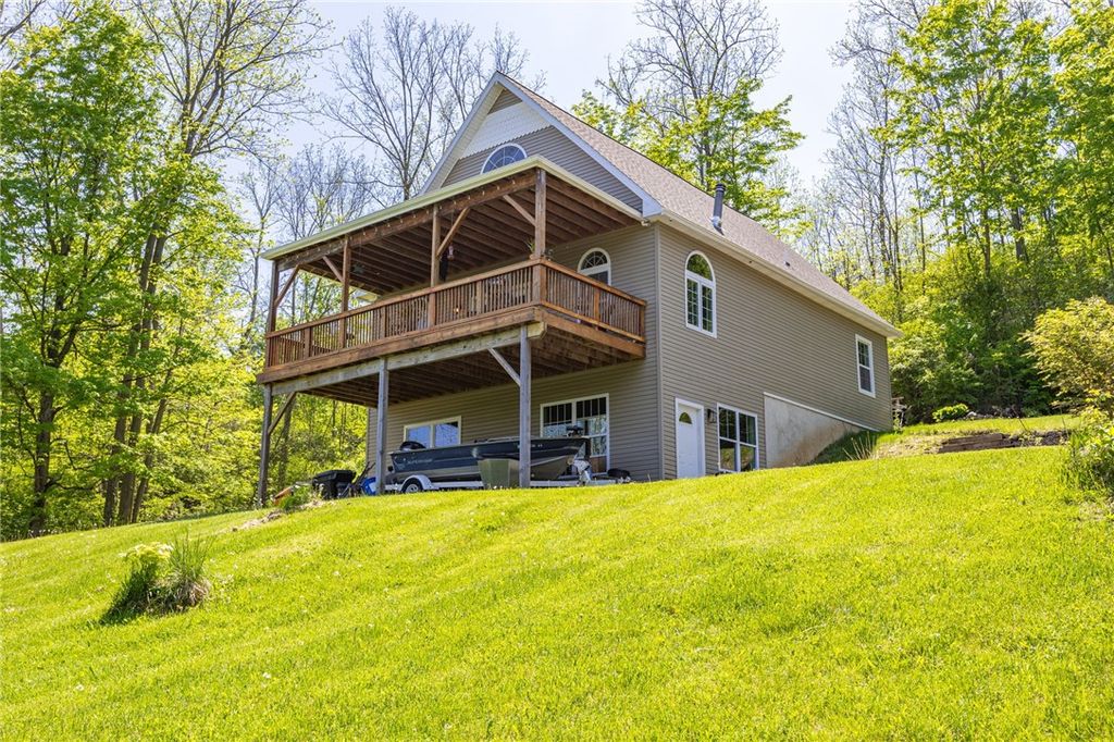 4380 State Route 31, Palmyra, NY 14522