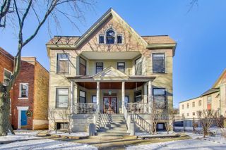 109 S Grove Avenue 1N, Oak Park, IL 60302